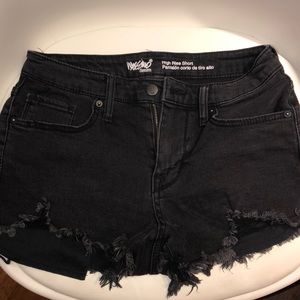 black raw hew denim shorts